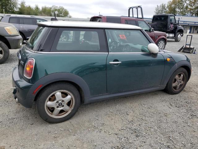 Photo 2 VIN: WMWMF3C54ATU77665 - MINI COOPER 