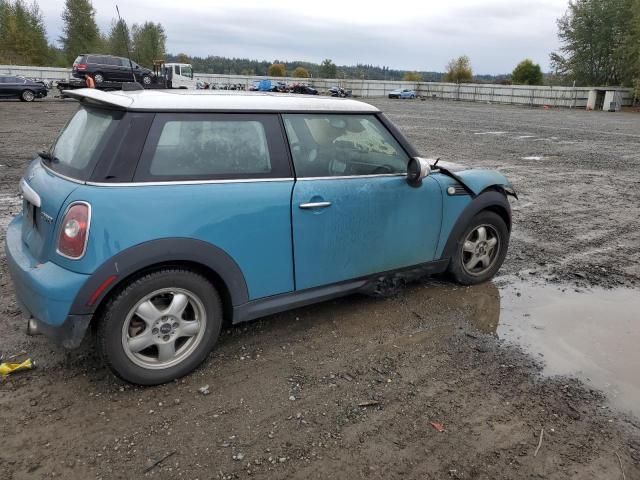 Photo 2 VIN: WMWMF3C54ATU77925 - MINI COOPER 