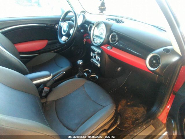 Photo 4 VIN: WMWMF3C54ATU79321 - MINI COOPER HARDTOP 