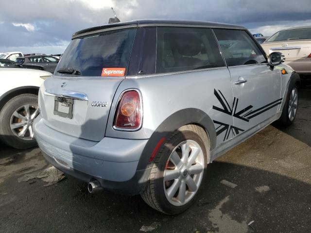 Photo 2 VIN: WMWMF3C54ATZ24642 - MINI COOPER 