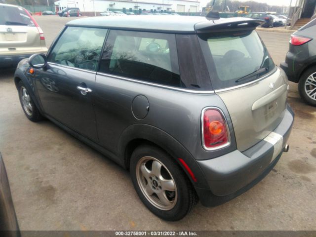 Photo 2 VIN: WMWMF3C54ATZ65160 - MINI COOPER HARDTOP 