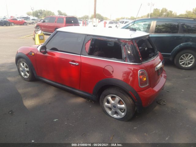 Photo 2 VIN: WMWMF3C55ATU79649 - MINI COOPER HARDTOP 