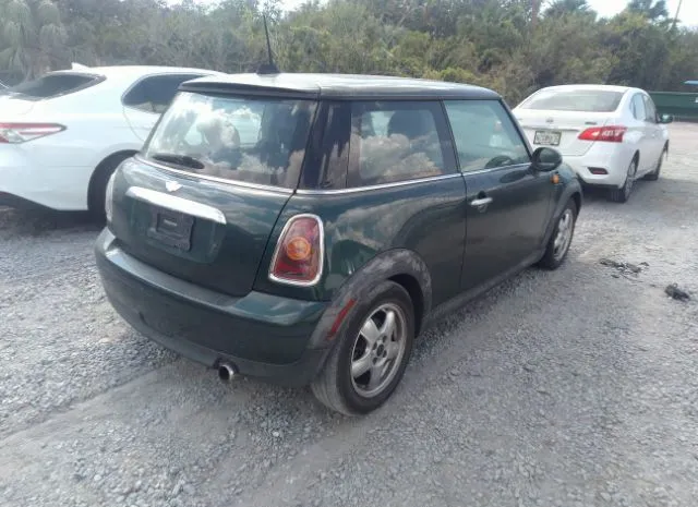 Photo 3 VIN: WMWMF3C55ATZ23581 - MINI COOPER HARDTOP 