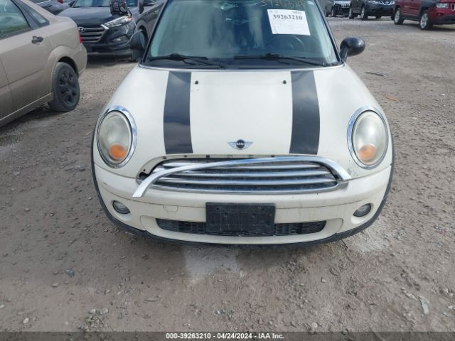 Photo 5 VIN: WMWMF3C55ATZ25749 - MINI COOPER 