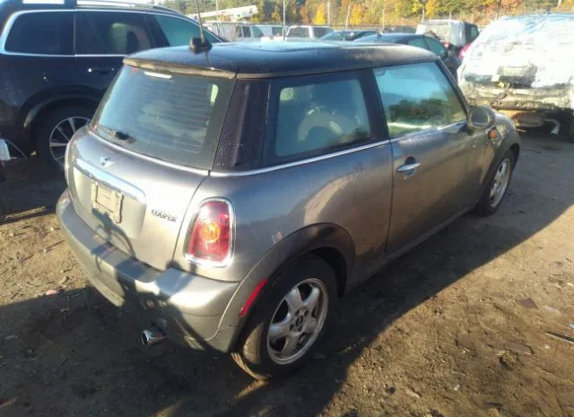 Photo 3 VIN: WMWMF3C55ATZ26187 - MINI COOPER HARDTOP 