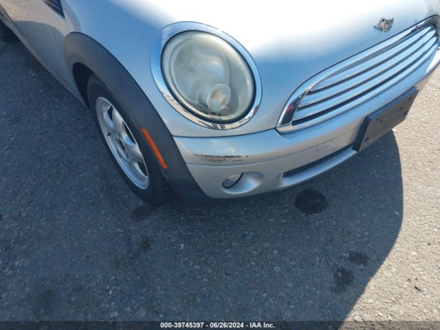 Photo 5 VIN: WMWMF3C55ATZ26786 - MINI COOPER 