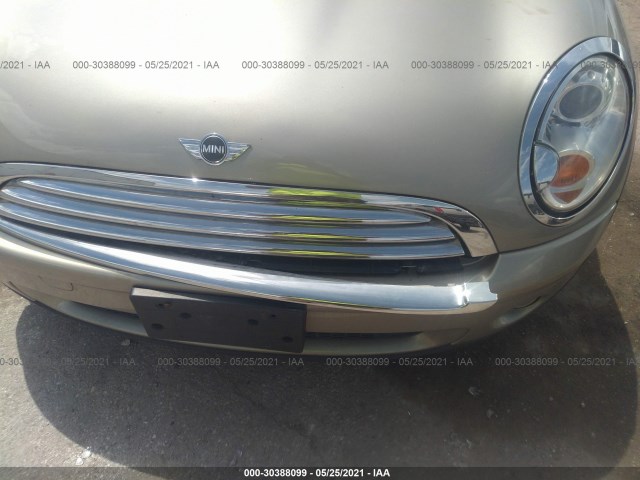 Photo 5 VIN: WMWMF3C55ATZ62946 - MINI COOPER HARDTOP 