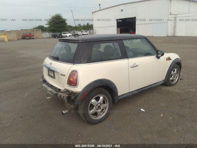 Photo 3 VIN: WMWMF3C55ATZ63093 - MINI COOPER HARDTOP 