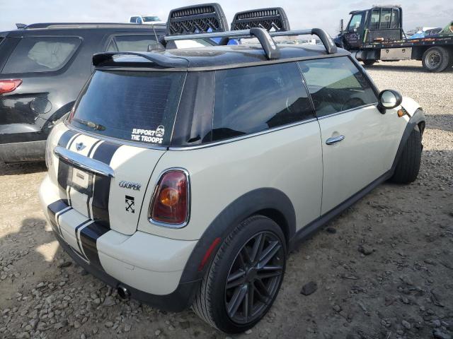 Photo 2 VIN: WMWMF3C56ATZ25131 - MINI COOPER 