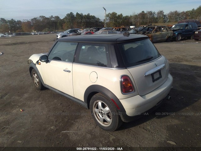 Photo 2 VIN: WMWMF3C56ATZ66407 - MINI COOPER HARDTOP 