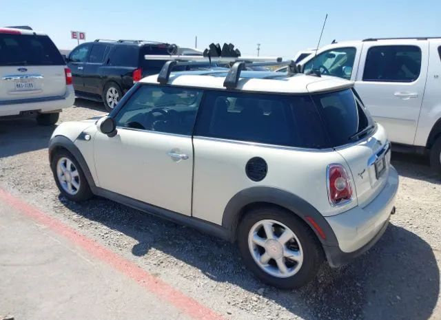 Photo 2 VIN: WMWMF3C57ATU76350 - MINI COOPER HARDTOP 