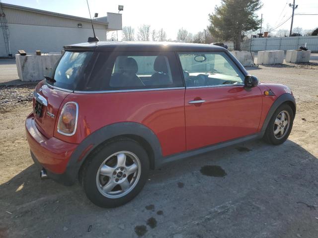 Photo 2 VIN: WMWMF3C57ATU77384 - MINI COOPER 