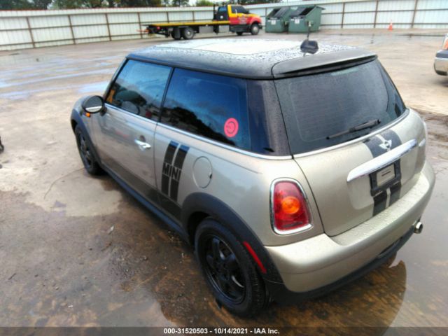 Photo 2 VIN: WMWMF3C57ATZ61278 - MINI COOPER HARDTOP 