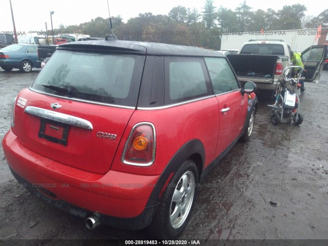 Photo 3 VIN: WMWMF3C57ATZ65931 - MINI COOPER HARDTOP 