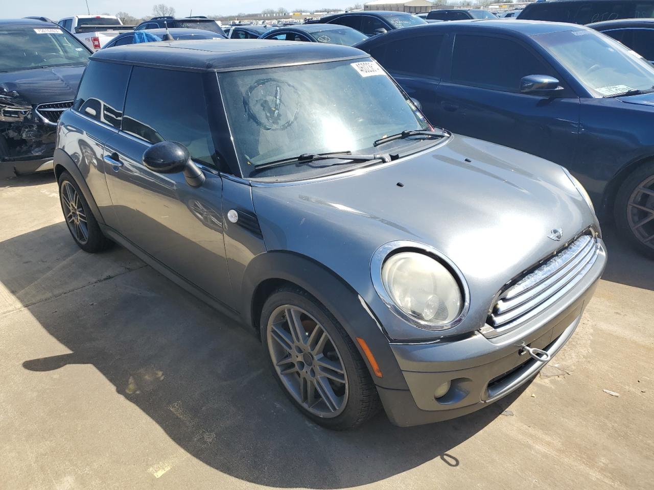 Photo 3 VIN: WMWMF3C57ATZ67176 - MINI COOPER 