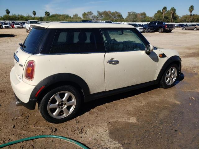 Photo 2 VIN: WMWMF3C58ATU79306 - MINI COOPER 