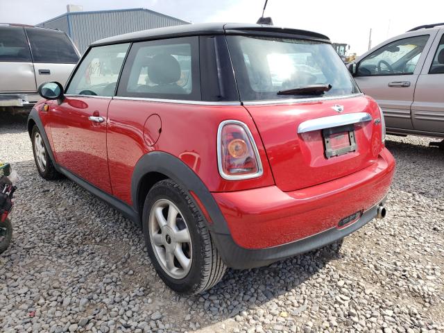 Photo 2 VIN: WMWMF3C58ATZ64562 - MINI COOPER 