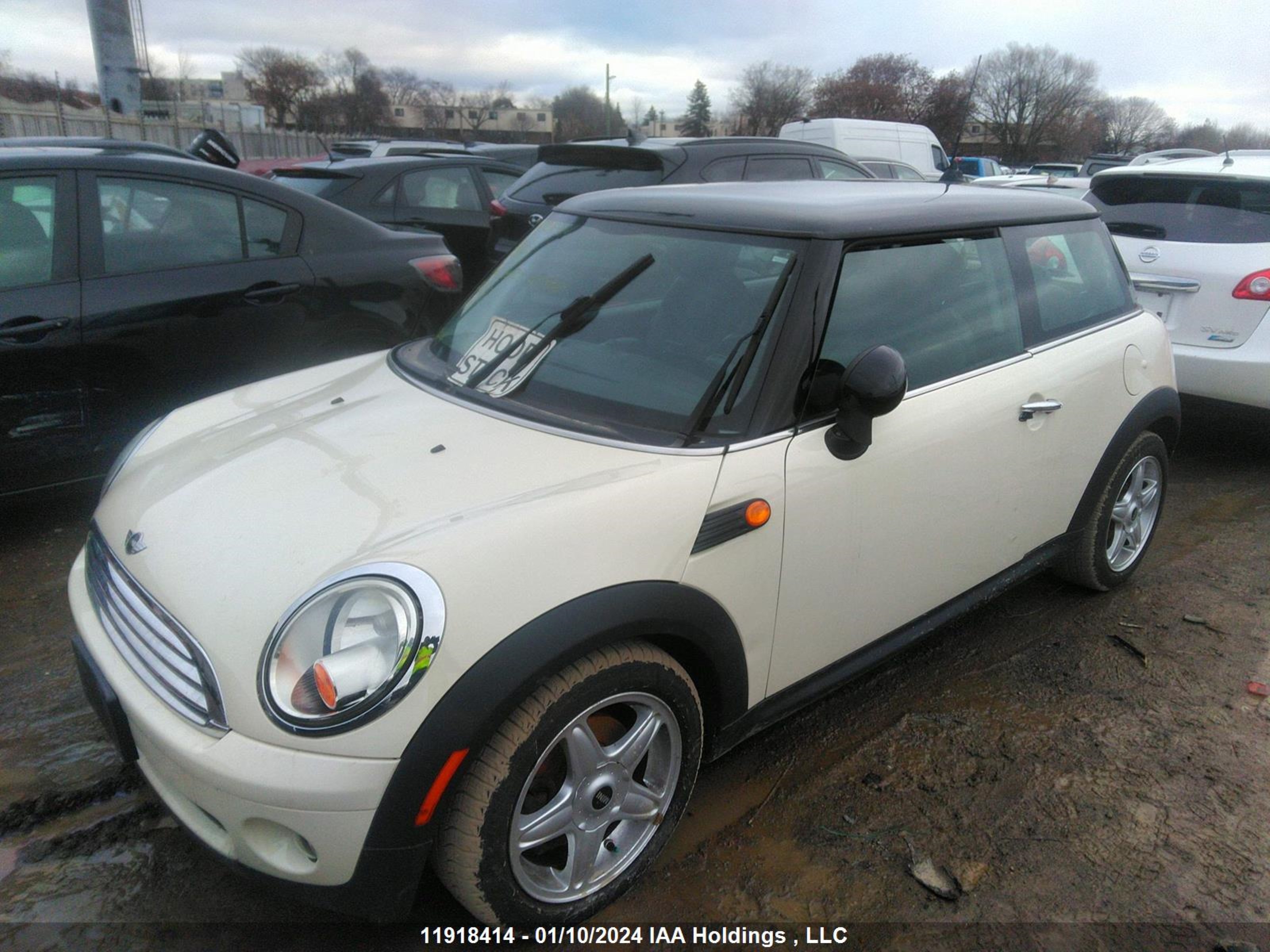 Photo 1 VIN: WMWMF3C58ATZ67638 - MINI HARD TOP 