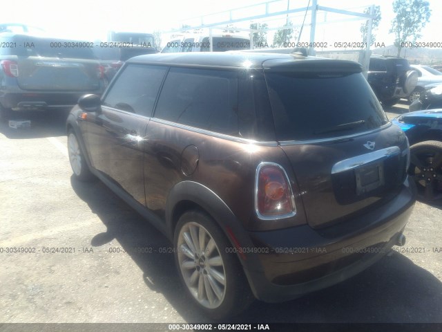 Photo 2 VIN: WMWMF3C59ATZ21865 - MINI COOPER HARDTOP 