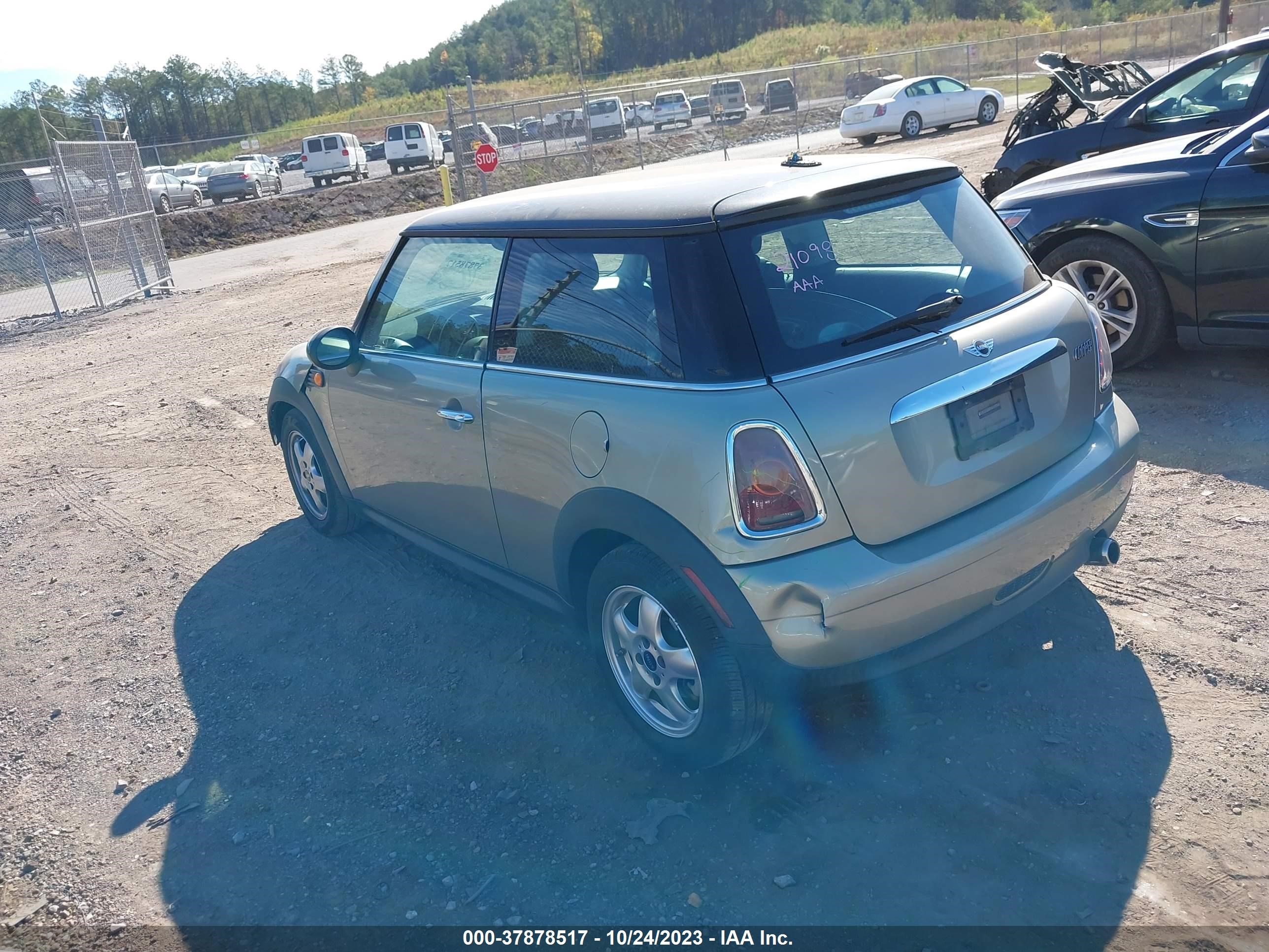 Photo 2 VIN: WMWMF3C59ATZ25270 - MINI HARD TOP 