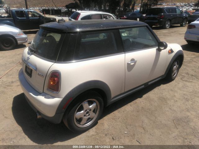 Photo 3 VIN: WMWMF3C59ATZ25348 - MINI COOPER HARDTOP 