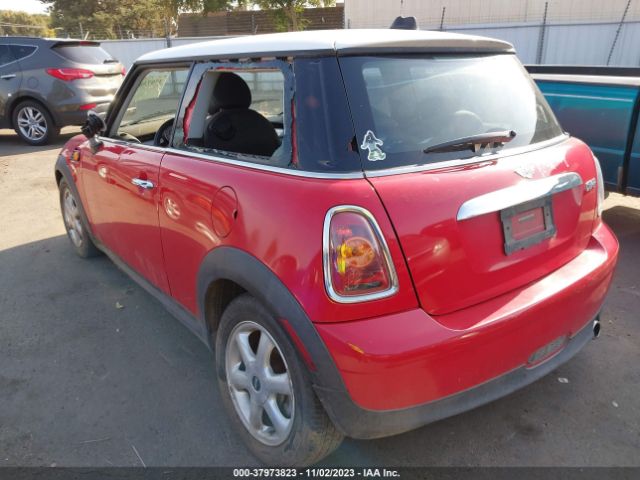 Photo 2 VIN: WMWMF3C59ATZ26919 - MINI COOPER 