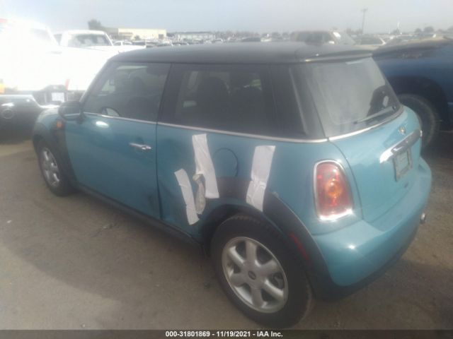 Photo 2 VIN: WMWMF3C59ATZ61427 - MINI COOPER HARDTOP 