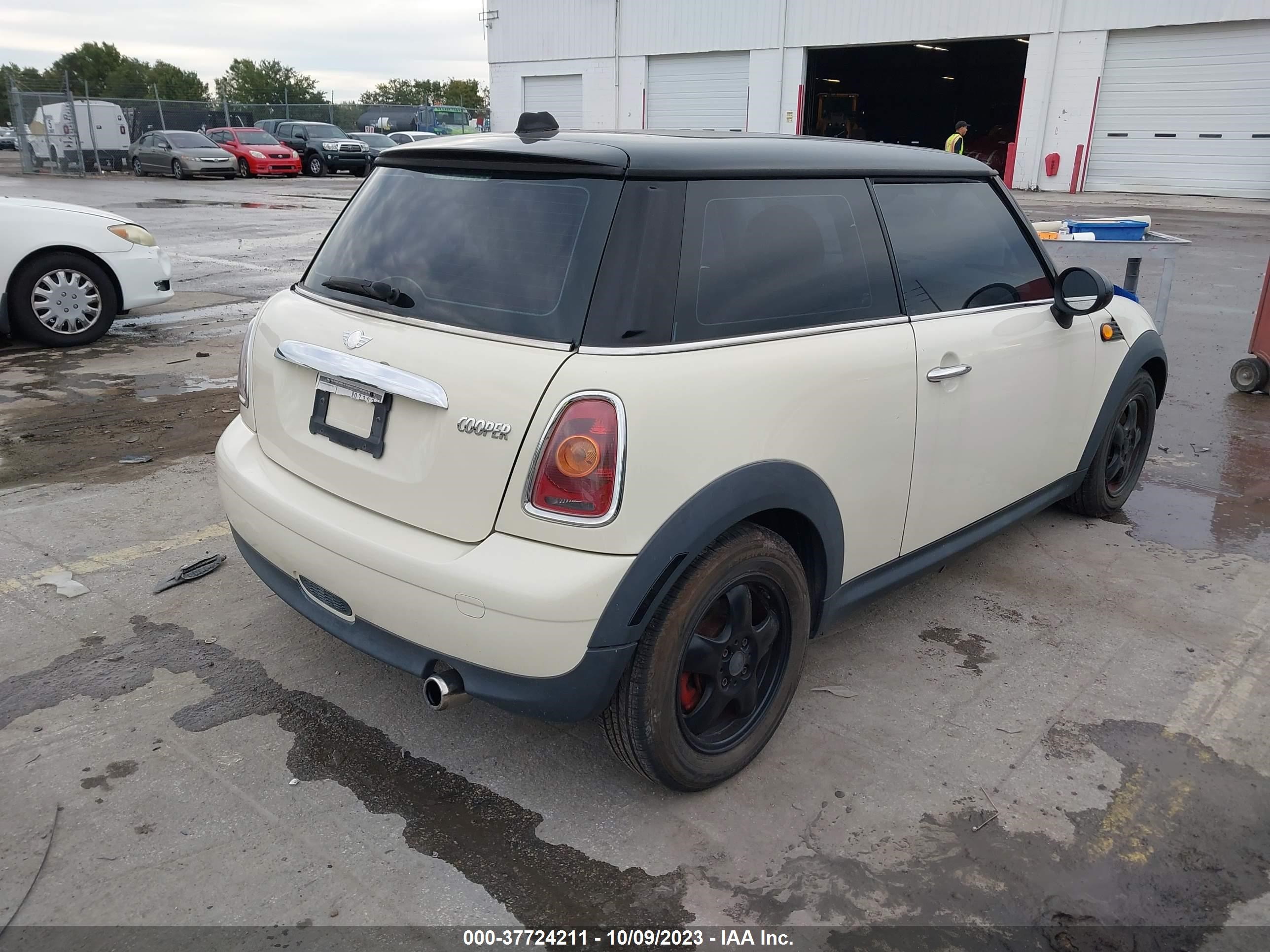 Photo 3 VIN: WMWMF3C59ATZ66045 - MINI HARD TOP 