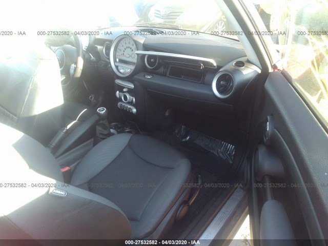 Photo 4 VIN: WMWMF3C5XATU76567 - MINI COOPER HARDTOP 