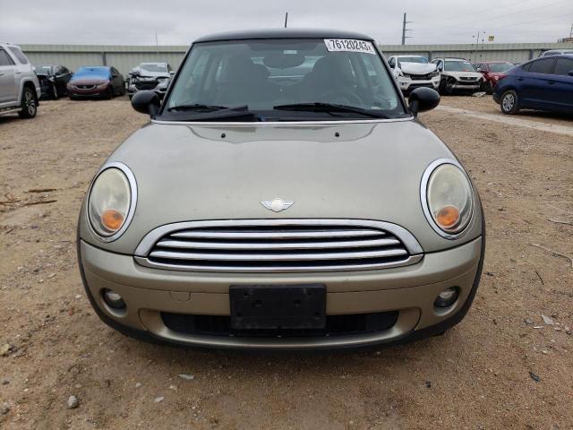 Photo 4 VIN: WMWMF3C5XATZ63350 - MINI COOPER 