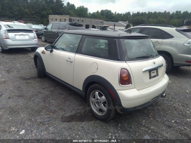 Photo 2 VIN: WMWMF3C5XATZ64529 - MINI COOPER HARDTOP 