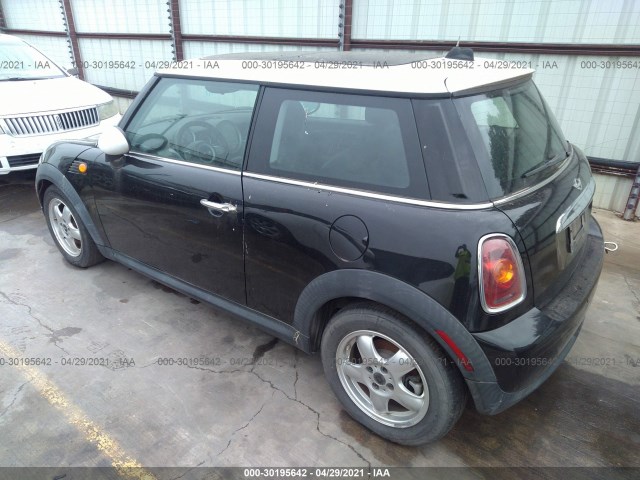 Photo 2 VIN: WMWMF3C5XATZ67611 - MINI COOPER HARDTOP 