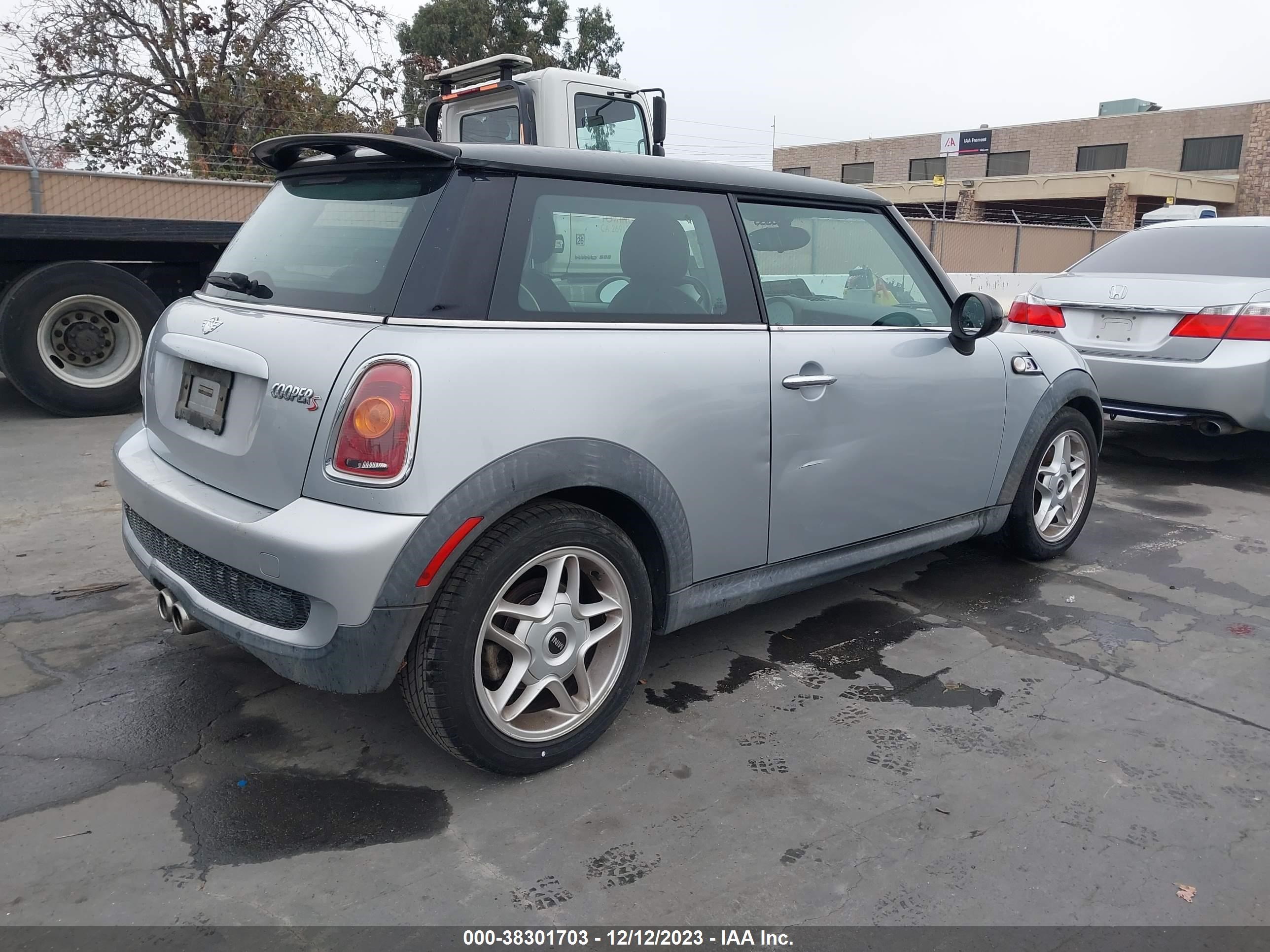 Photo 3 VIN: WMWMF73507TL85131 - MINI COOPER 