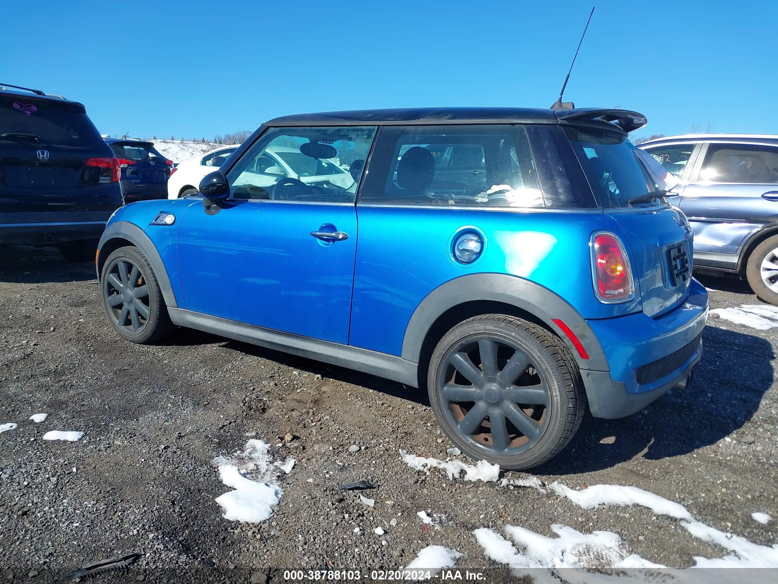 Photo 2 VIN: WMWMF73507TT83203 - MINI COOPER 