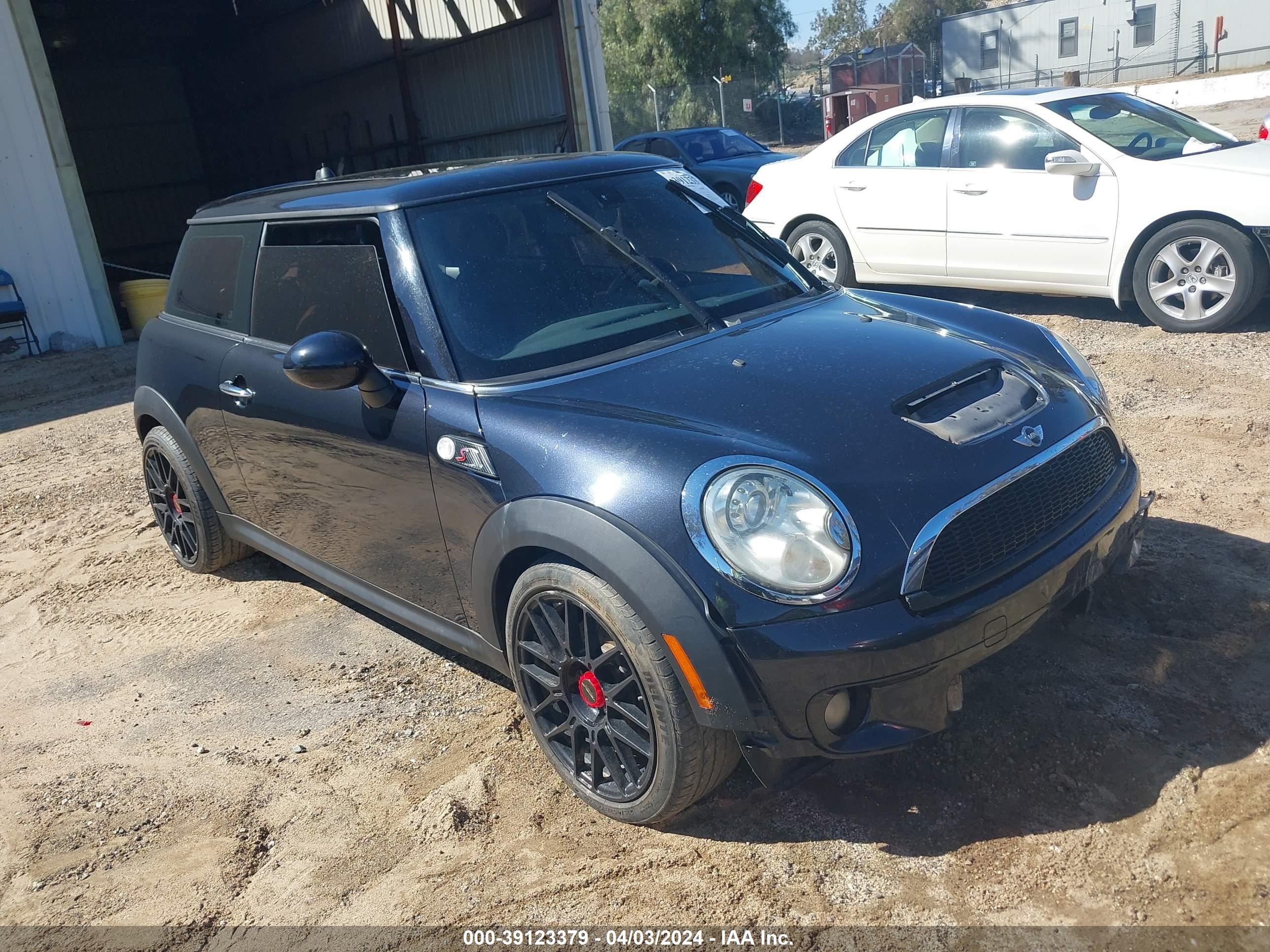 Photo 0 VIN: WMWMF73509TT96830 - MINI COOPER 