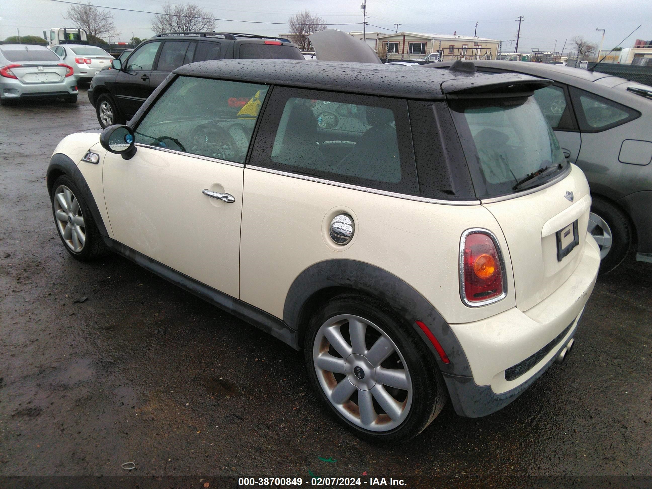 Photo 2 VIN: WMWMF73517TV30192 - MINI COOPER 