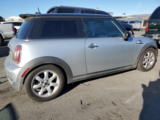 Photo 2 VIN: WMWMF73517TV31942 - MINI COOPER 