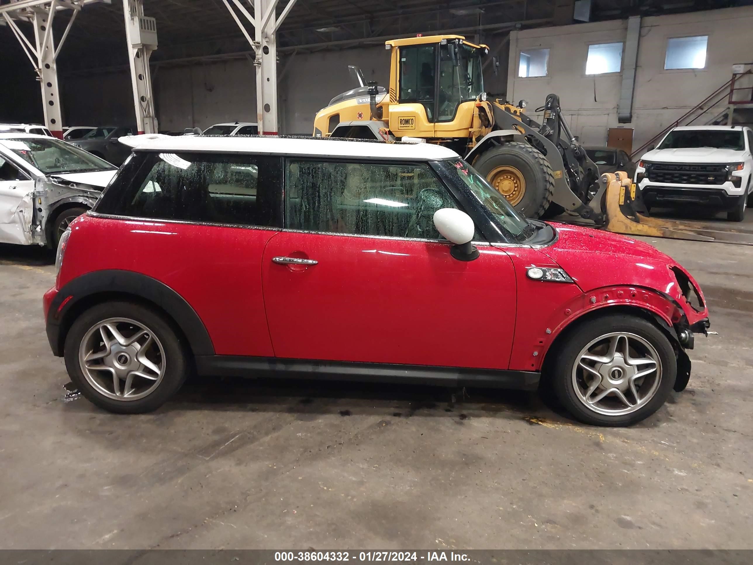 Photo 12 VIN: WMWMF73529TW86132 - MINI COOPER 