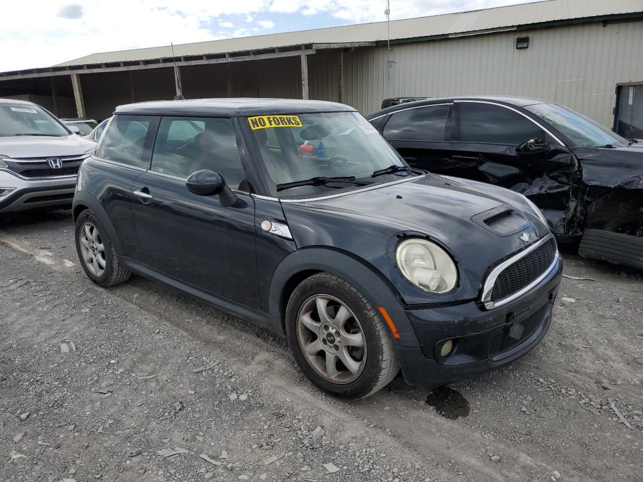 Photo 3 VIN: WMWMF73537TV30923 - MINI COOPER 