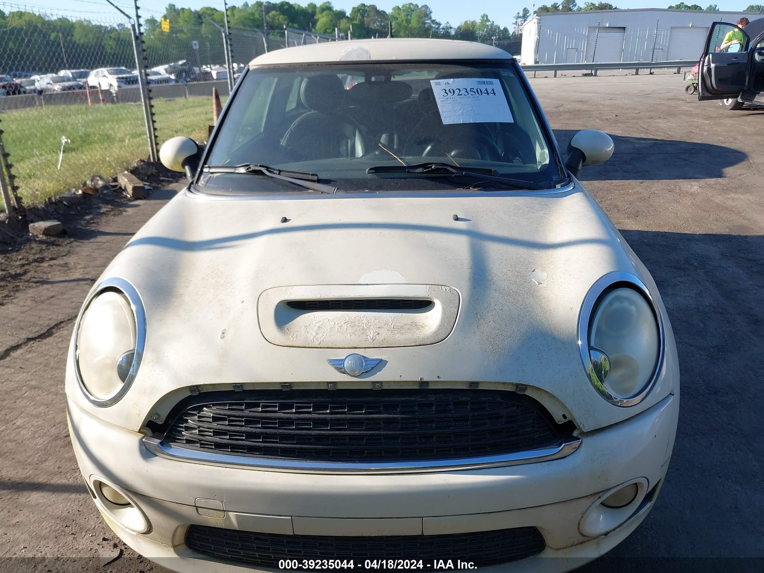 Photo 5 VIN: WMWMF73547TT80787 - MINI COOPER 