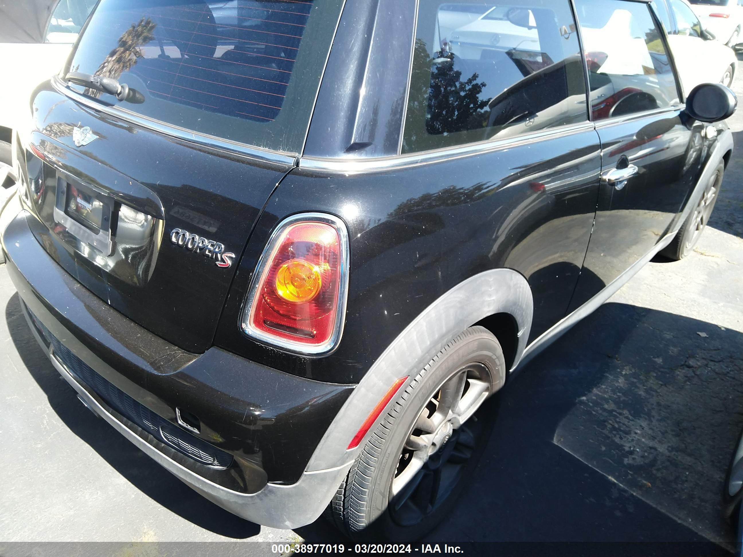 Photo 3 VIN: WMWMF73549TW83944 - MINI COOPER 