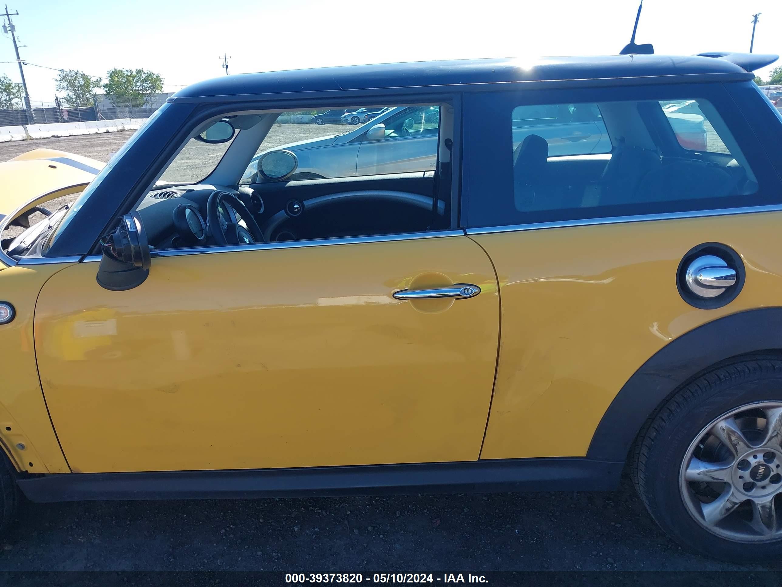 Photo 13 VIN: WMWMF73559TW85816 - MINI COOPER 