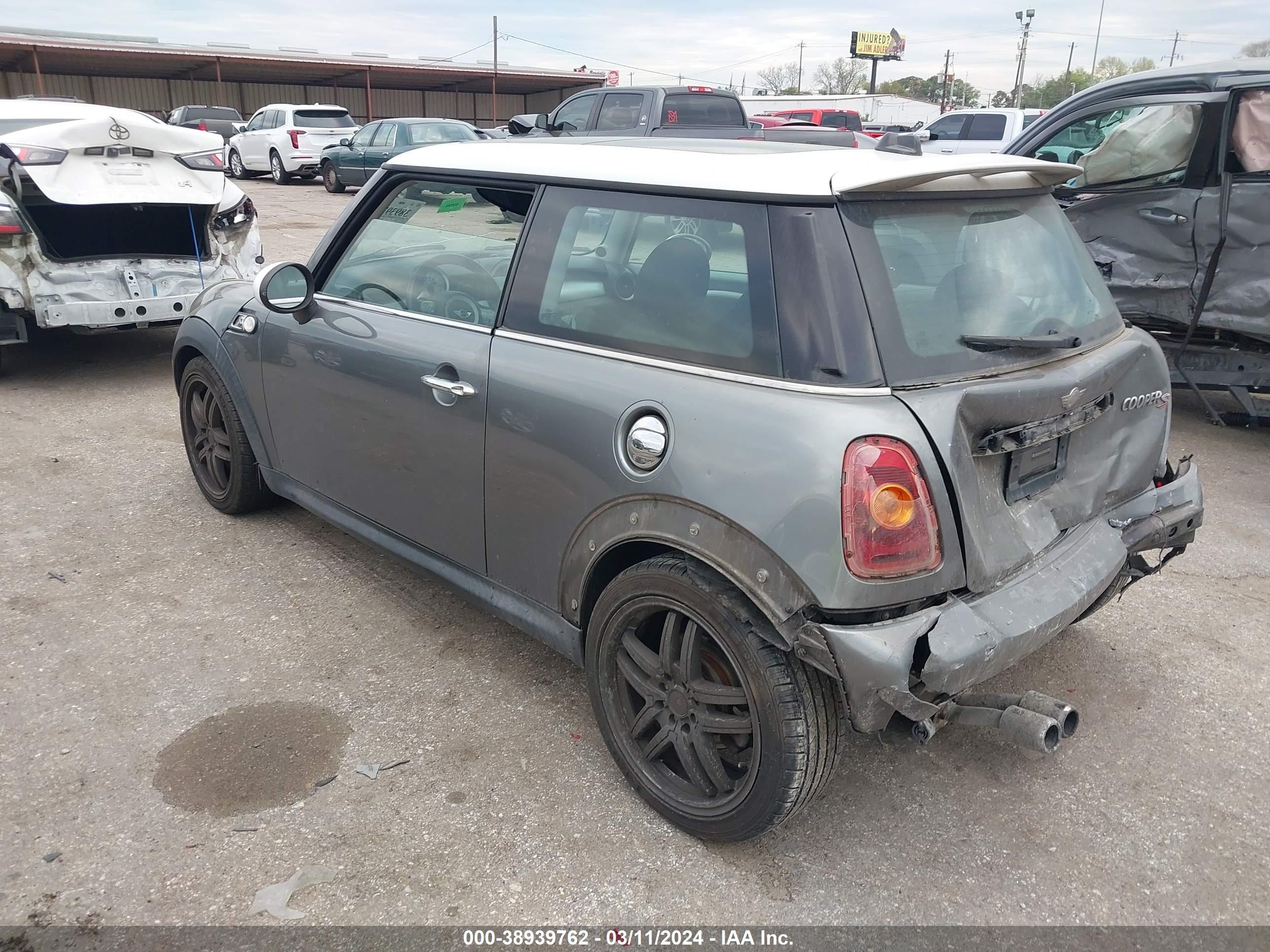 Photo 2 VIN: WMWMF73568TV38239 - MINI COOPER 