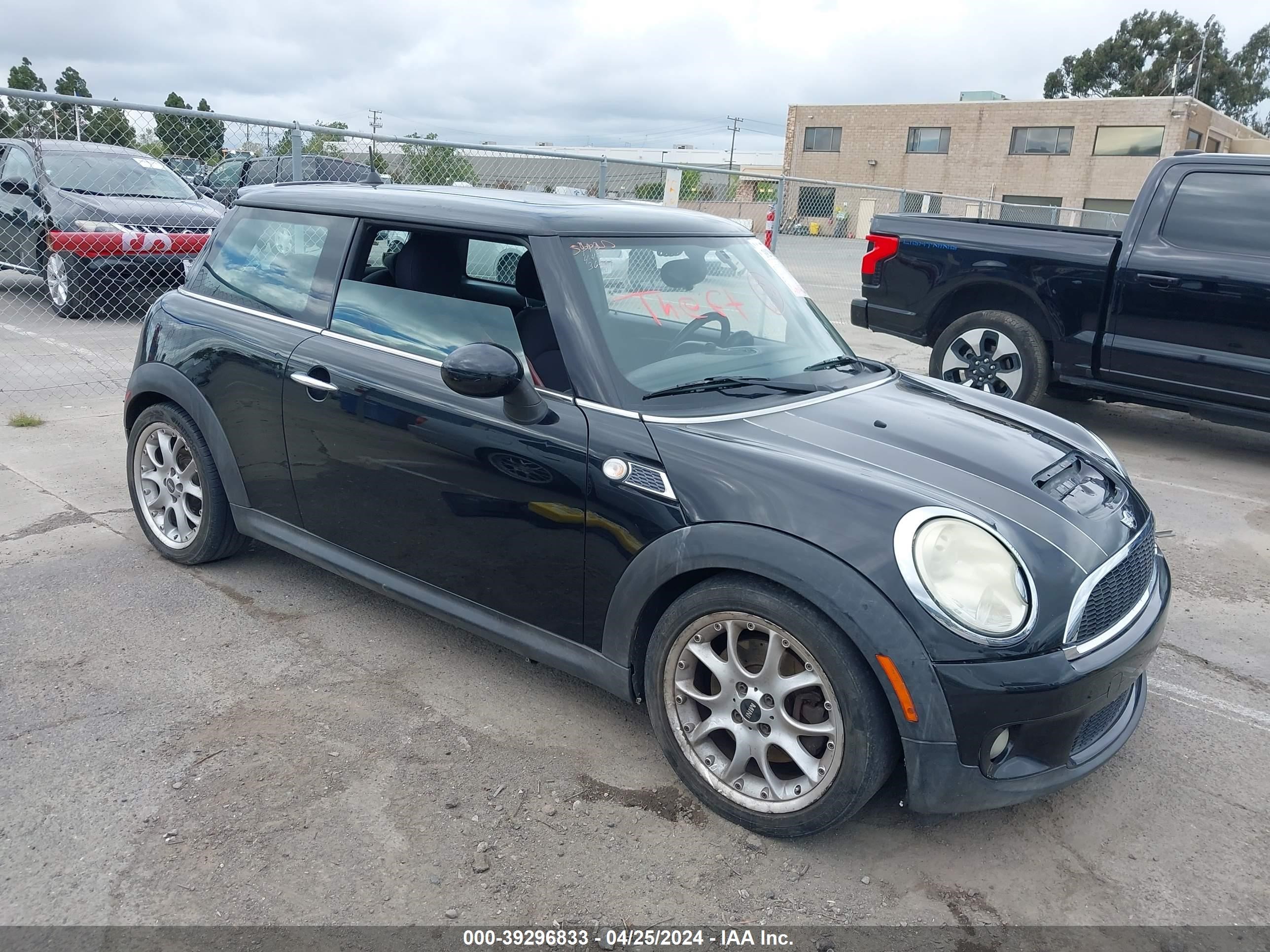 Photo 1 VIN: WMWMF73569TT98405 - MINI COOPER 