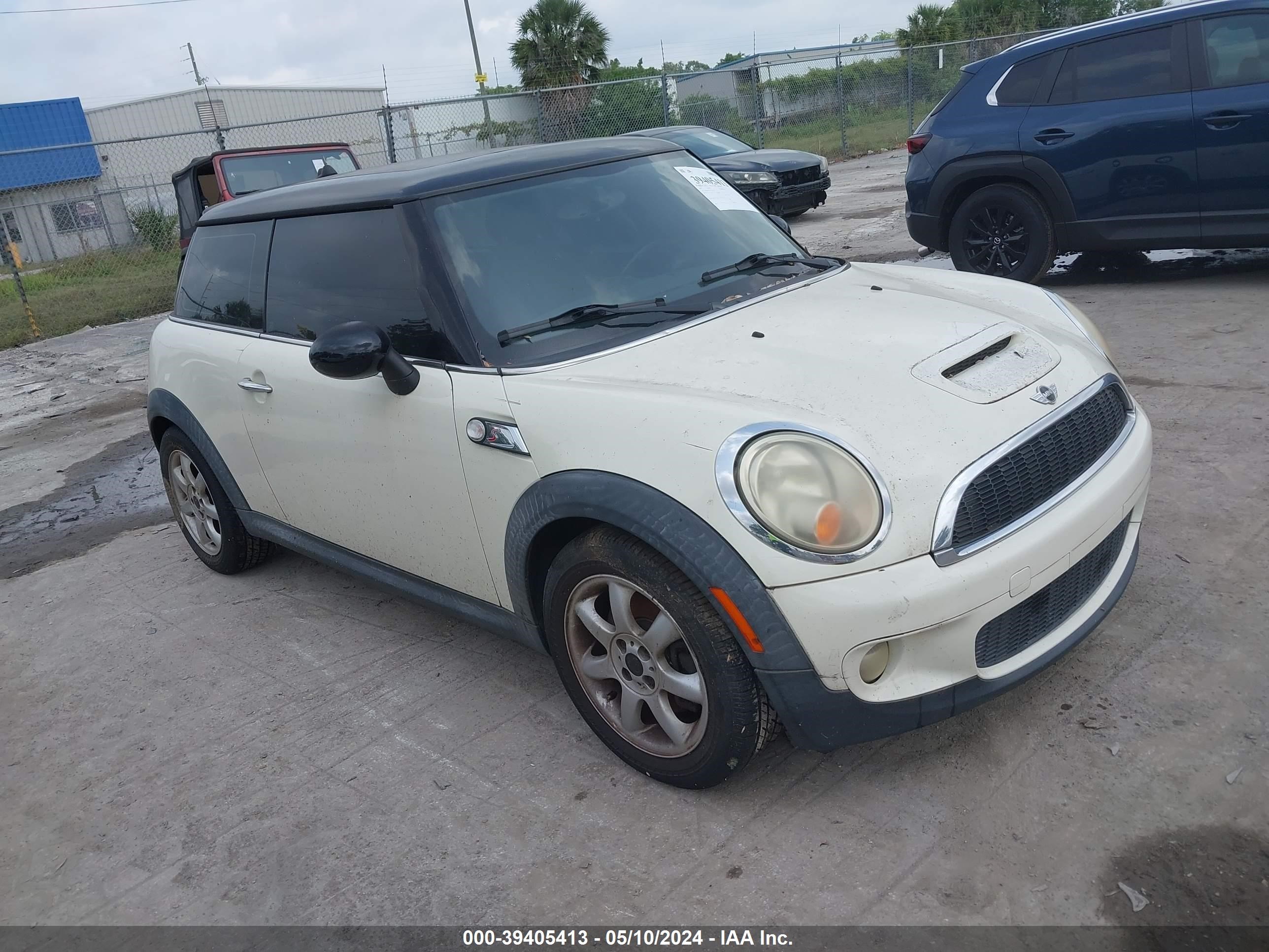 Photo 0 VIN: WMWMF73577TL91122 - MINI COOPER 