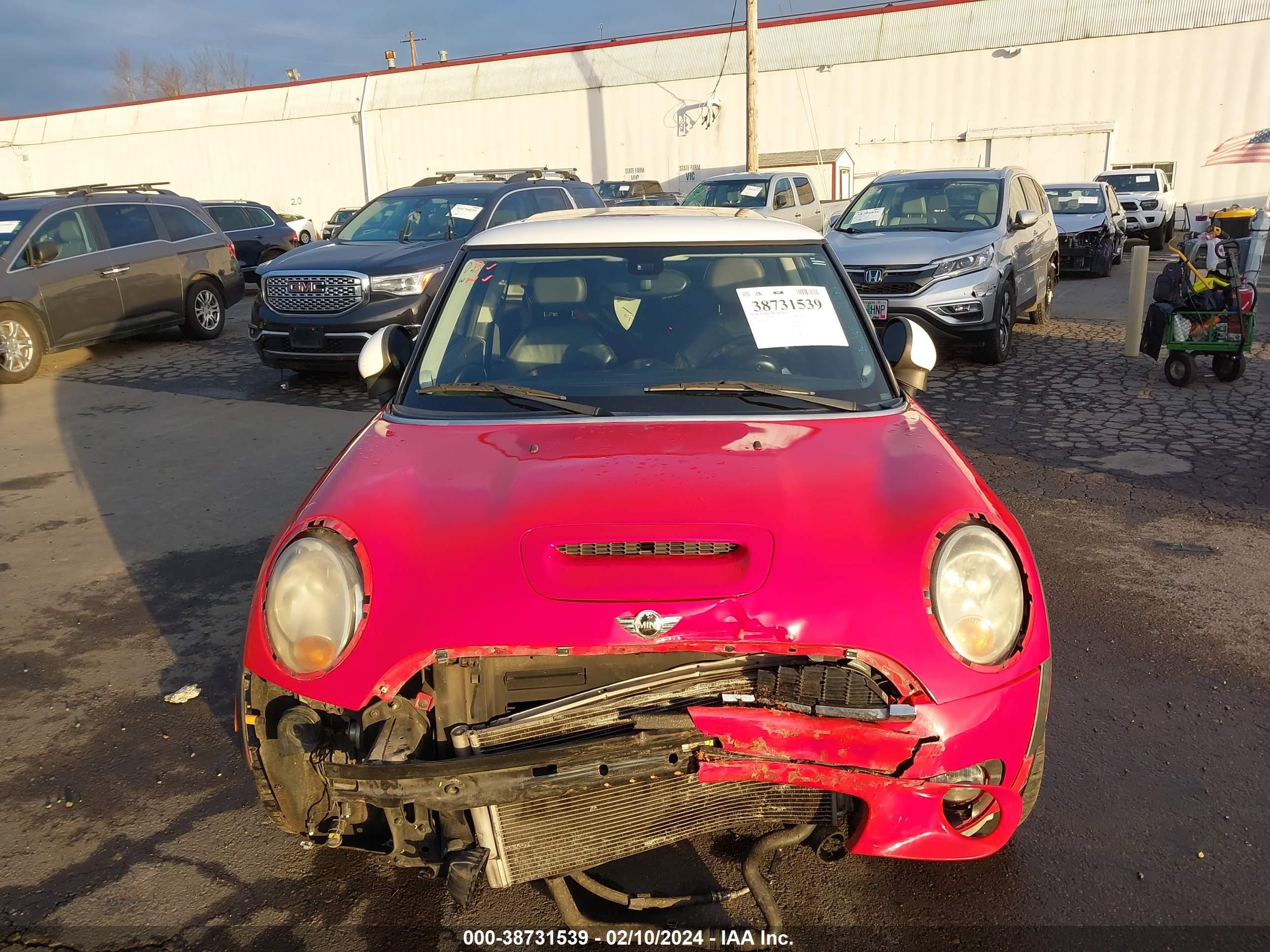 Photo 12 VIN: WMWMF73578TV33194 - MINI COOPER 