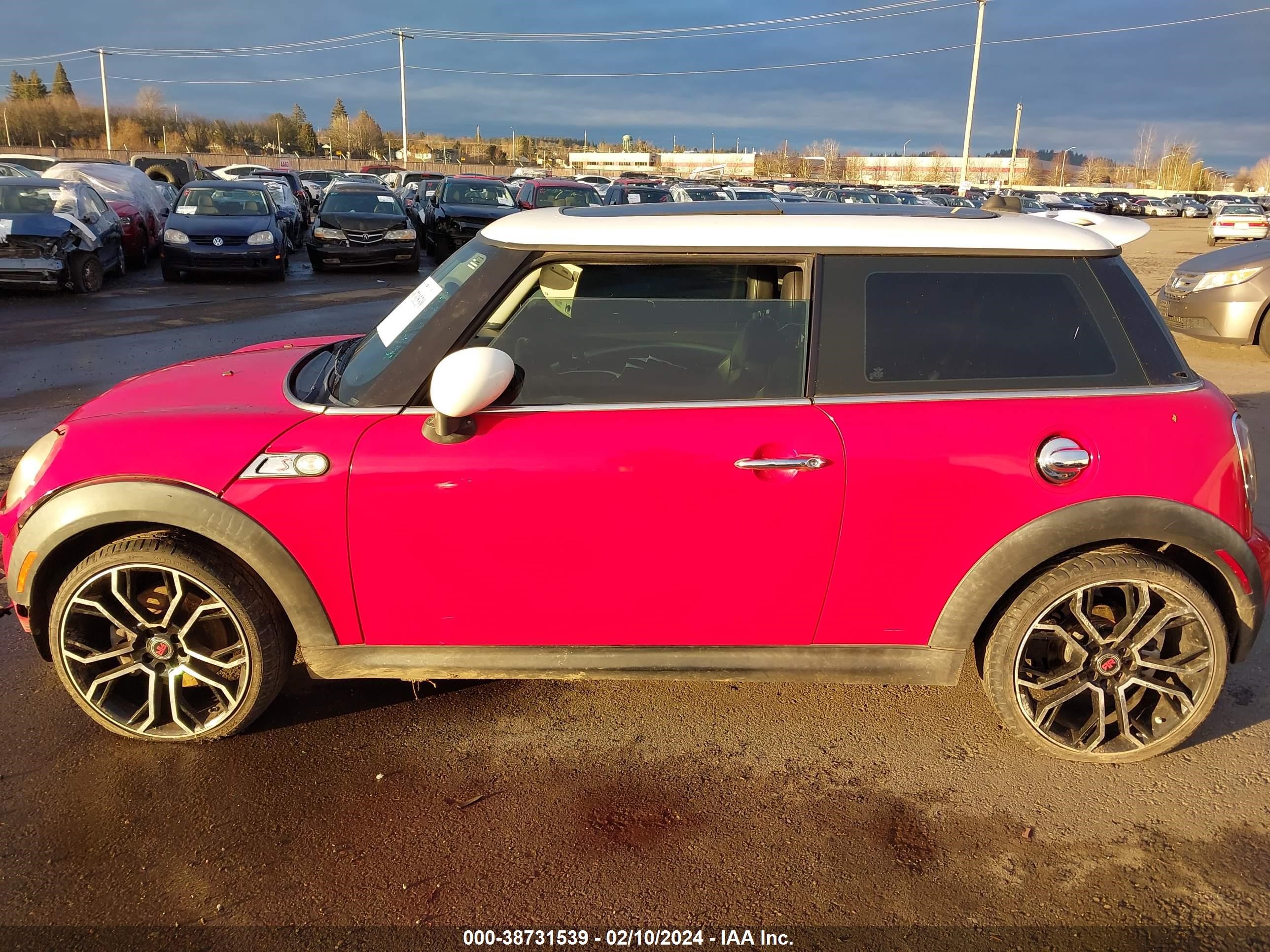 Photo 14 VIN: WMWMF73578TV33194 - MINI COOPER 