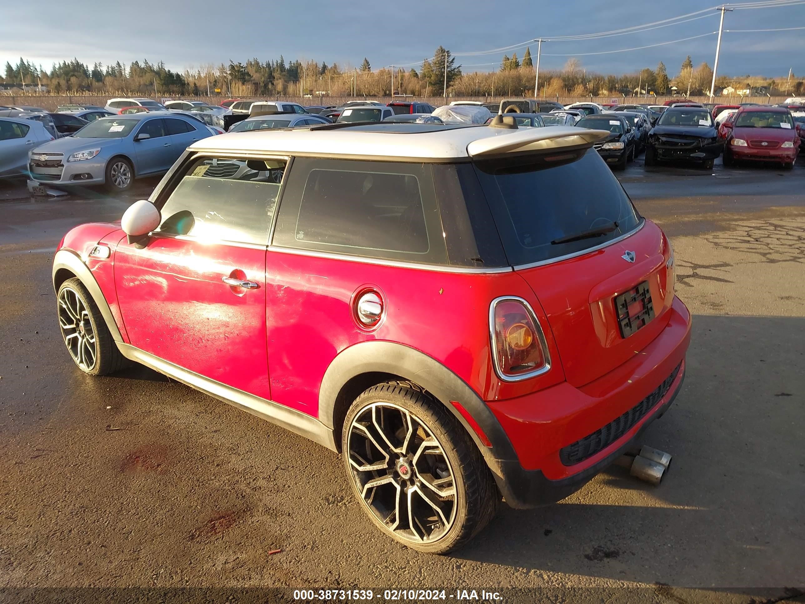 Photo 2 VIN: WMWMF73578TV33194 - MINI COOPER 