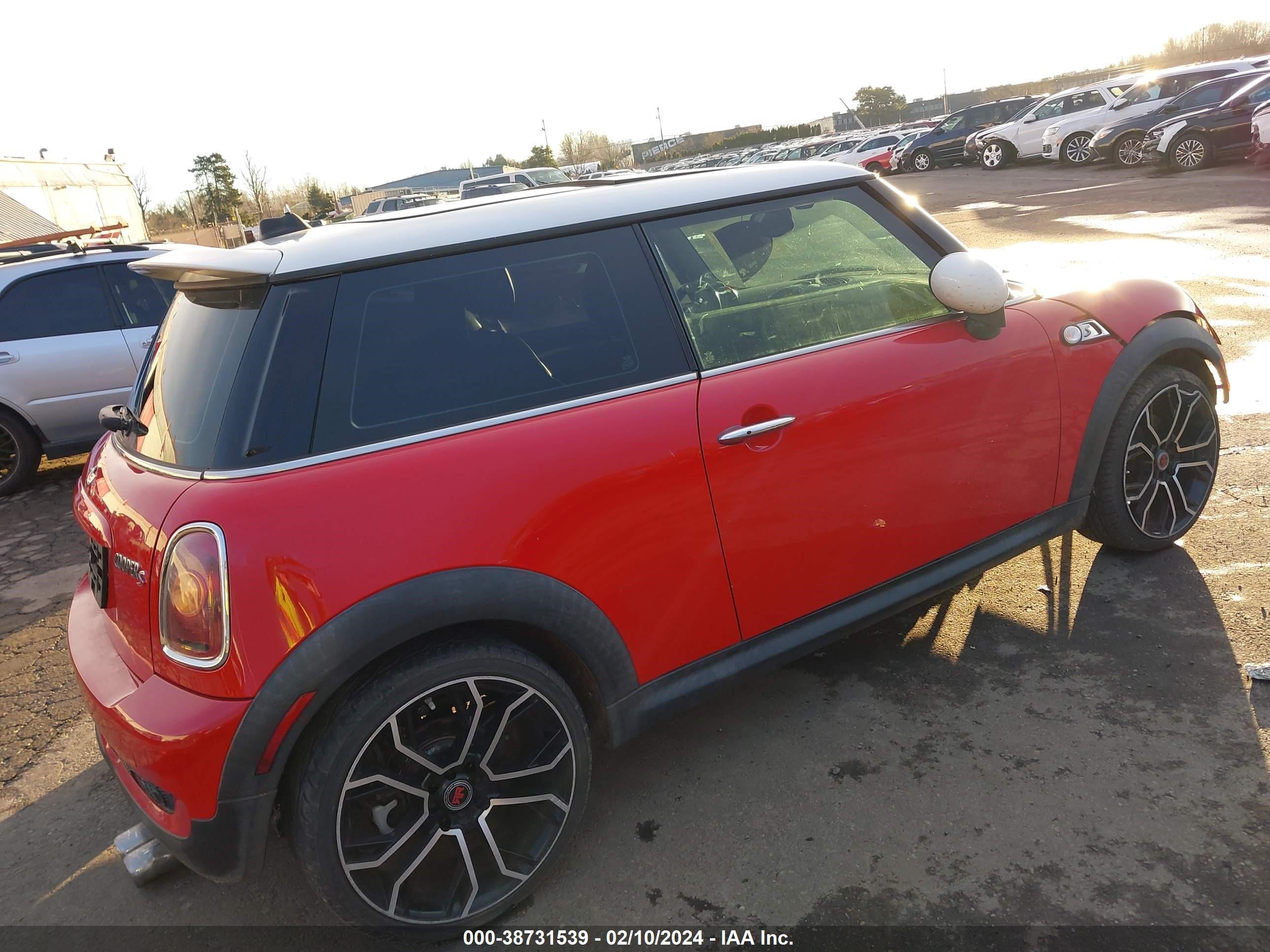 Photo 3 VIN: WMWMF73578TV33194 - MINI COOPER 