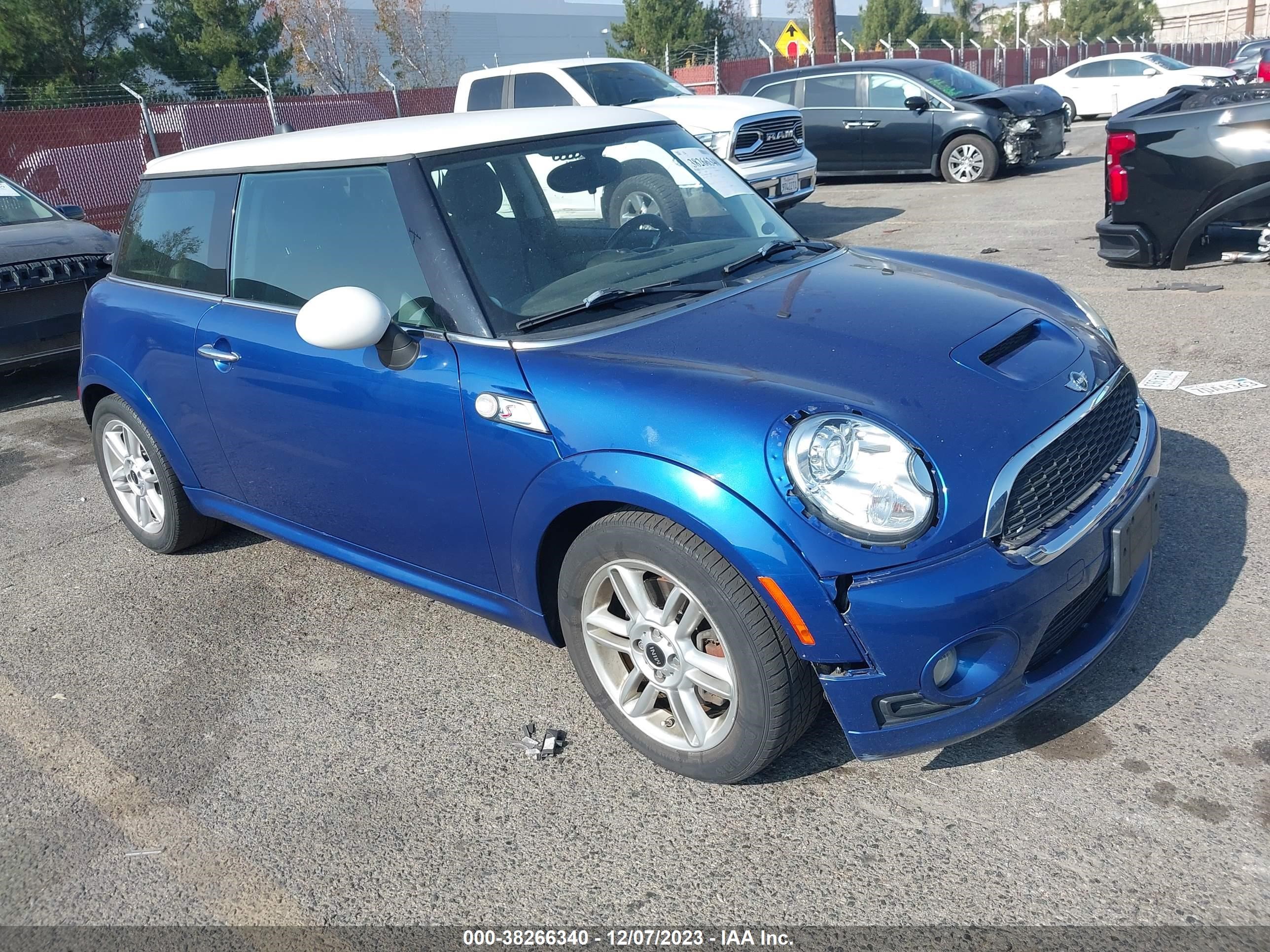 Photo 0 VIN: WMWMF73579TW80181 - MINI COOPER 